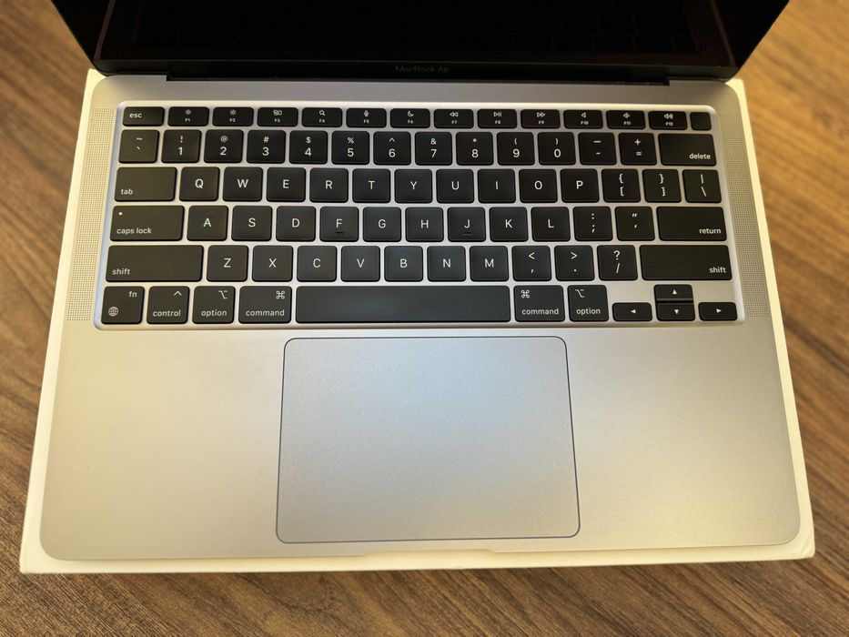 MacBook Air M1 256
