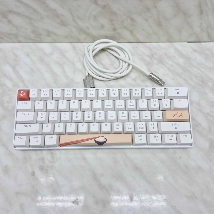 Tastatura mecanica gaming QwertyKey Rice V2 Alba Zeus Amanet Militari