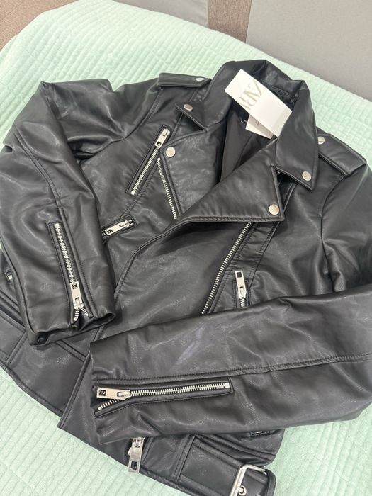 Куртка фирма Zara