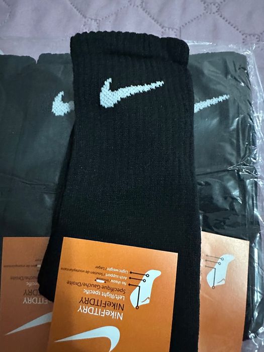 Памучни чорапи Найк