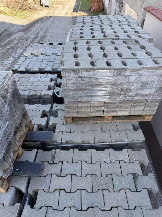 Продавам Бехатон 8 см.