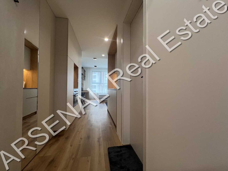 Дава се под наем Едностаен апартамент в София, Център - 42 кв.м за 650 € - Снимка #1