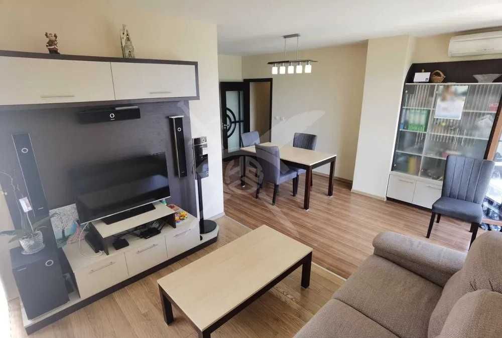 Дава се под наем Тристаен апартамент в Пловдив, Тракия - 106 кв.м за 208000 € - Снимка #1