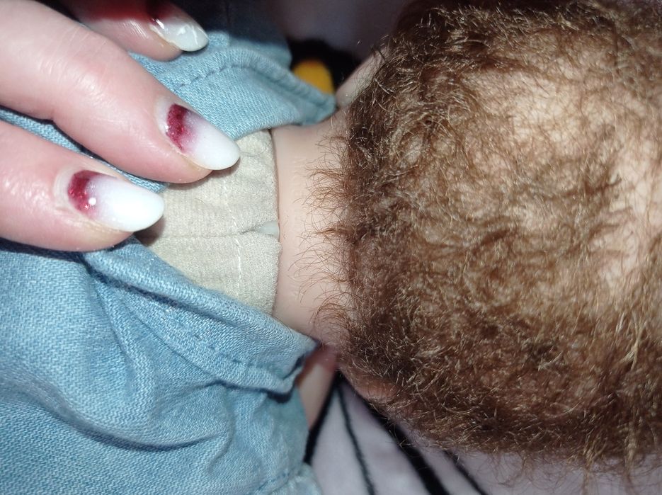 Vând păpușă realistica