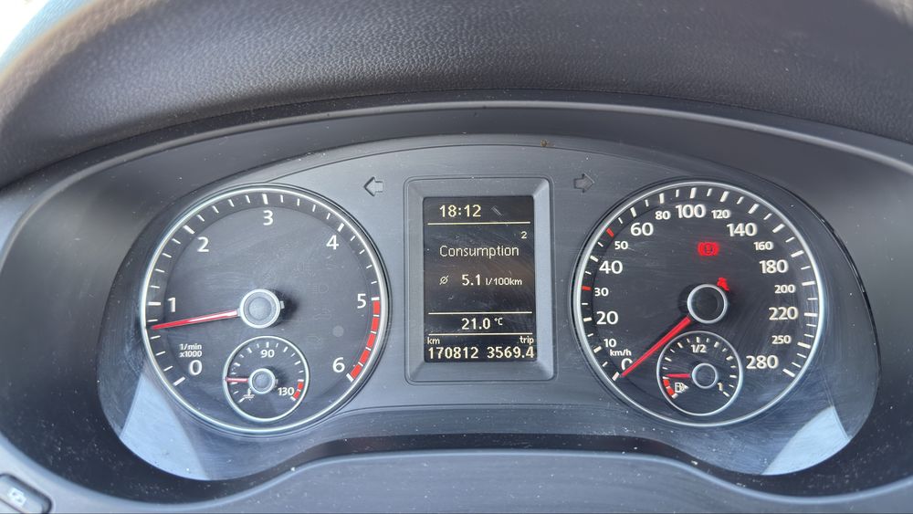 VOLKSWAGEN Jetta 2011 1.6 TDI