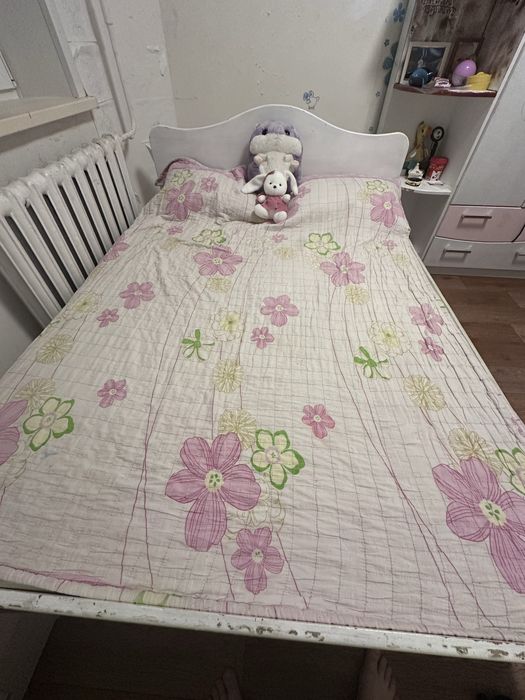Продам кровать 180/160
