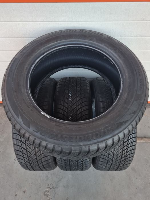Зимни гуми 4 броя BRIDGESTONE Blizzak LM001 225 60 R17 дот 3620