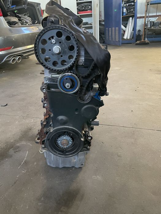 Motor VW Caddy 2.0 tdi DFS