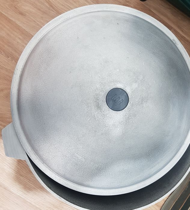 Продам большой казан.