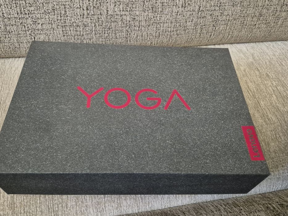 Ноутбук Lenovo Yoga S