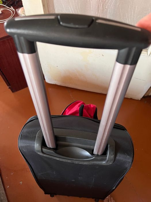 Сумка чемодан для поездок