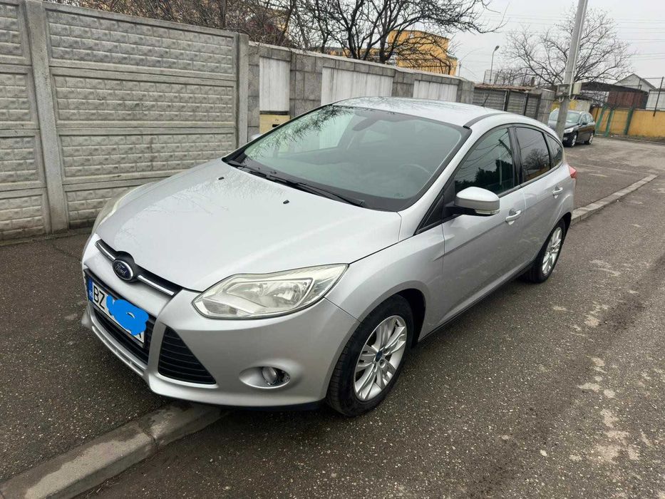 Ford Focus Mk3 - 1.6 benzină clasic cu GPL, Euro 5