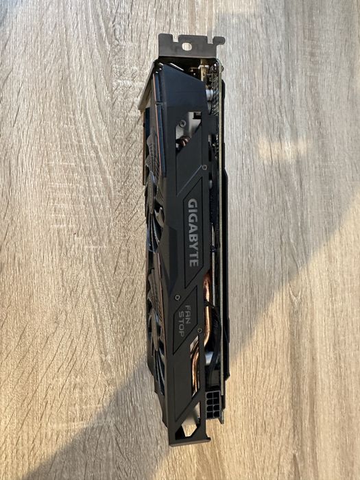 RX 590 Gigabyte Gaming 8GB