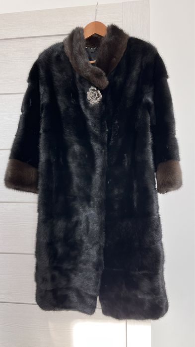 Продам шубу 42-44