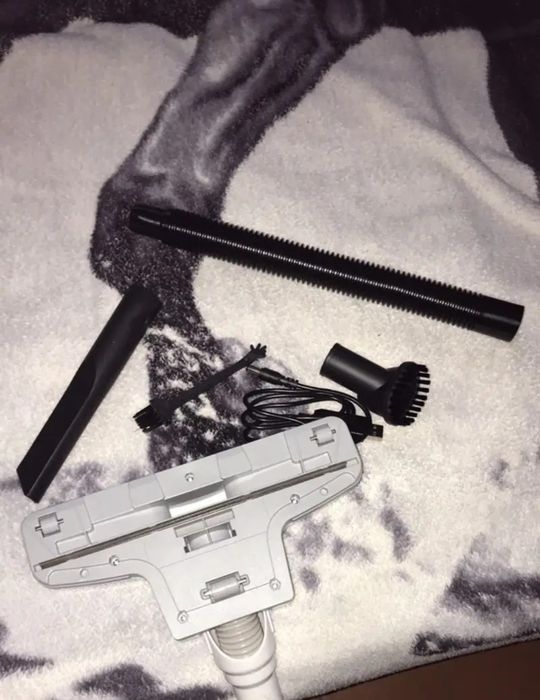 ръчна прахосмукачка