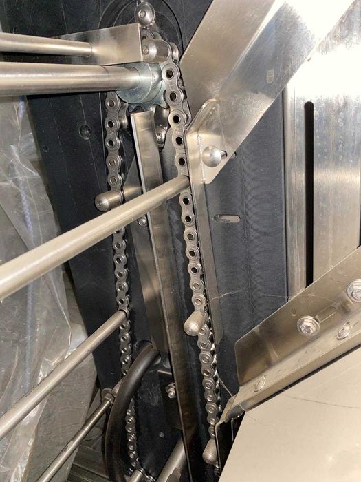 Разпечатваща машина с ръчно подаване на рамките LYSON