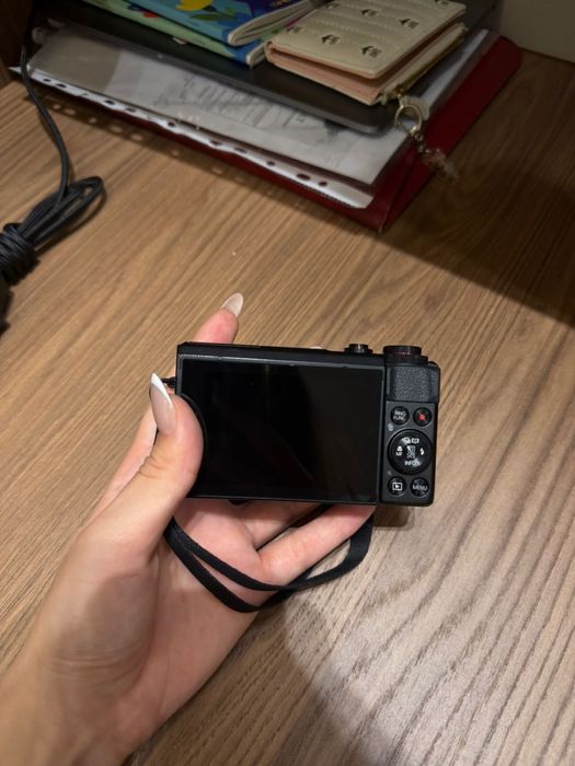 Камера Canon g7x Mark2