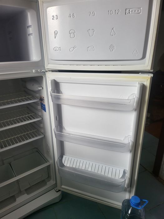 Холодильник Индезит