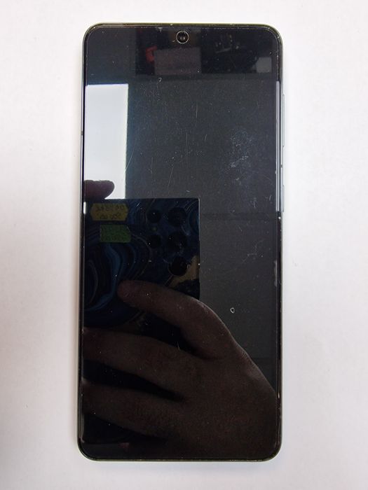 Amanet Vitan 107 / Samsung Galaxy S21