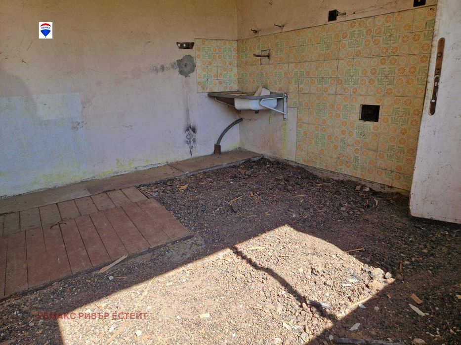 Къща за продажба в гр. Две могили