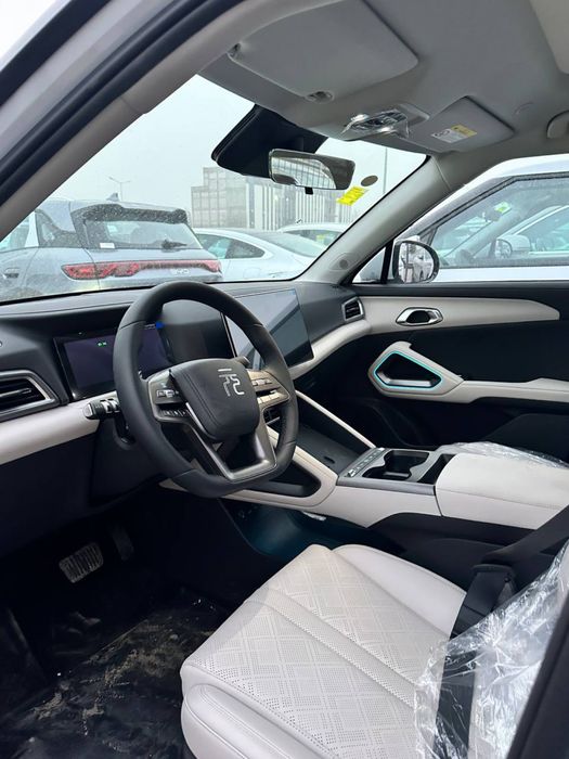 Byd yuan up 3 paz full elktromobil