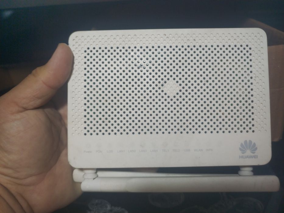 Router Huawei Echolife  HG8245H5