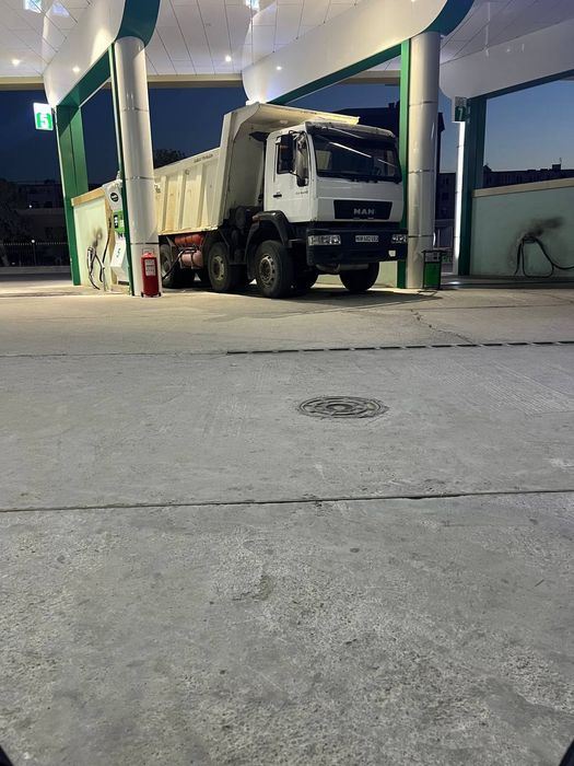 Ман самосвал  сотилади