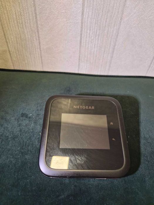 NETGEAR Nighthawk M6 Pro 5G MR6450 – WiFi 6E / Router portabil