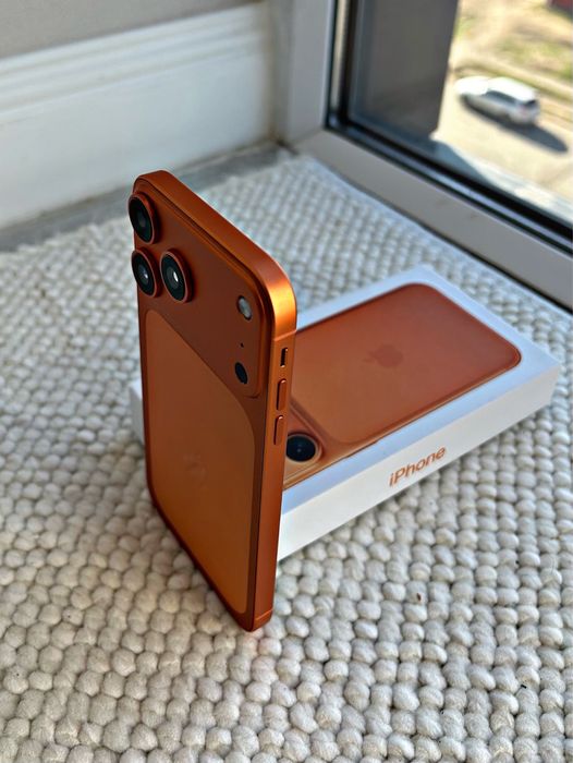  iPhone XR[128GB] в корпусе Айфон 17 PRO
