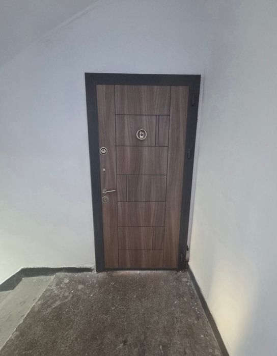 Продава се Етаж от къща в Кюстендил, Център - 84 кв.м за 858 €/кв.м - Снимка #6