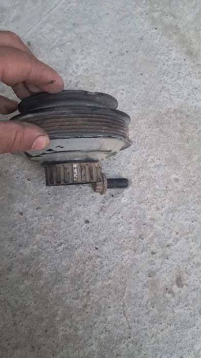 Шкиф коленвала гольф3  1.8