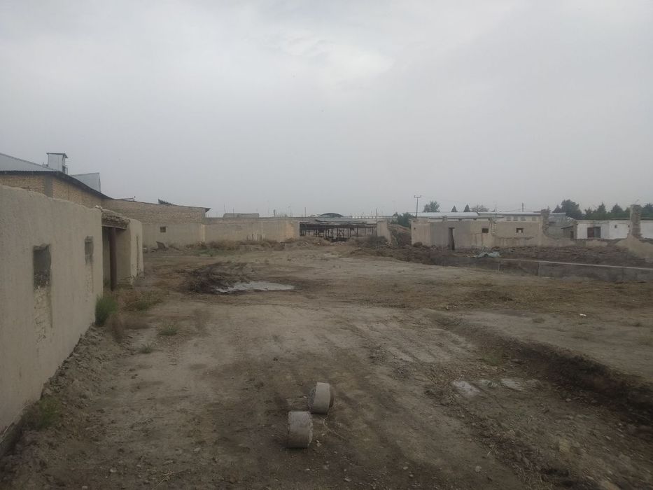 Молхона сотилади