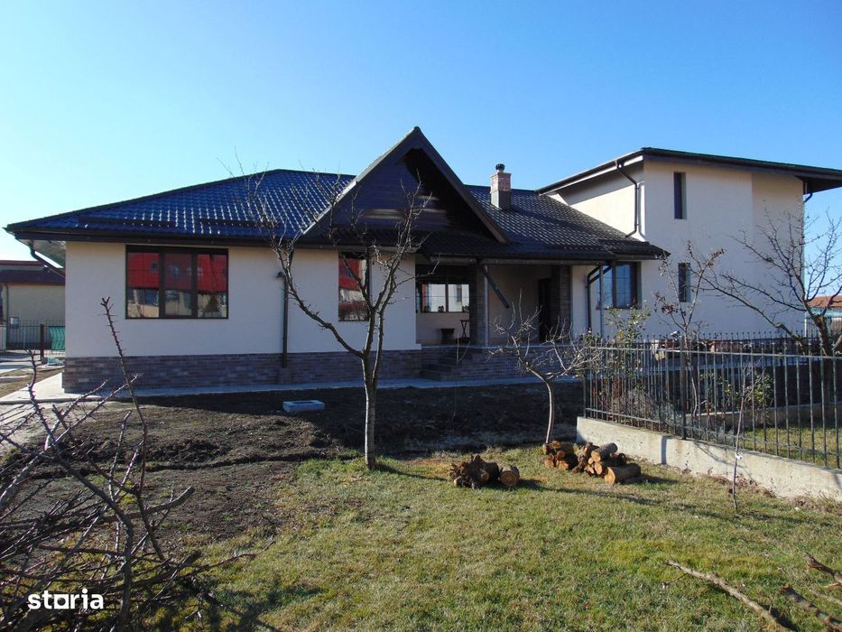 FARA COMISIOANE padure Vila LUX cu 7 camere 4 bai 2 terase pe 1600mp