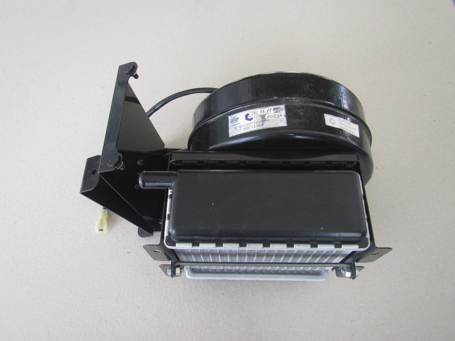 Парно за трактор 112804 - Отоплител / Печка за кабината на трактор МТЗ