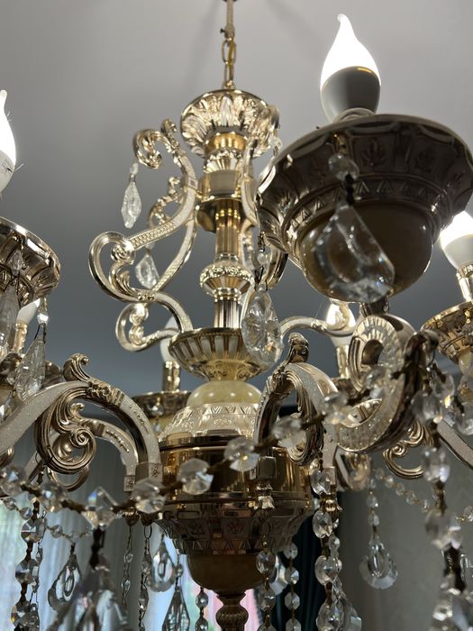 Люстра классическая