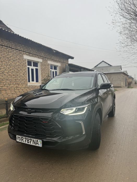 Trekker 2 premer plus 2024 noyabir qora 33000 nig yurgan kraska toza