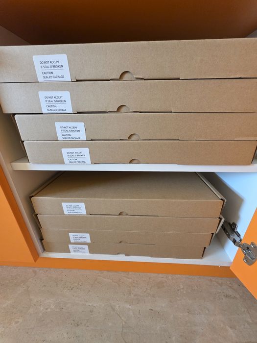 Samsung Book4 Edge 16",Elite X Pro, 16GB RAM, SSD de 1TB Blue sigilat