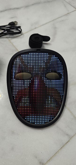 Masca led animată