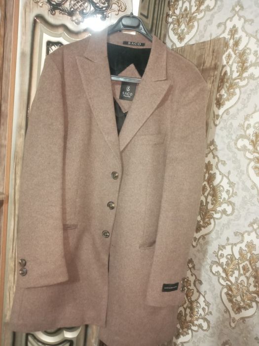 Erkaklar paltosi HOLATI YANGI