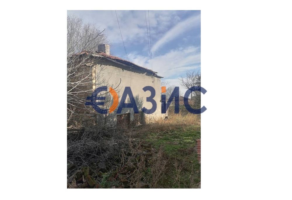 Дворно място 554 кв. м.+стара къща в центъра на С. Винарско,Общ. Камено,обл. Бургас,България,#33637958
