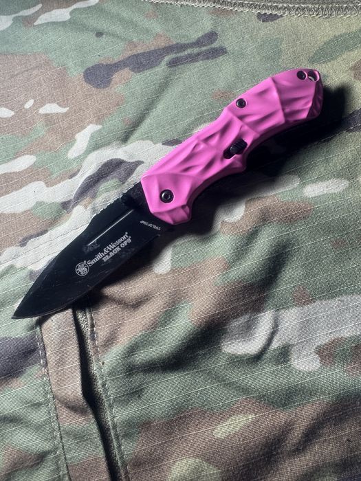 Cutit smith&wesson roz