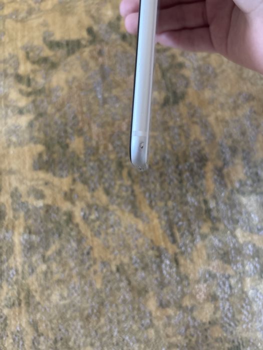 Iphone se 2020+провод с наушниками