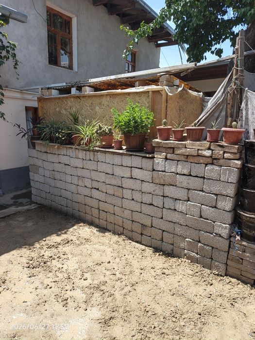 Shlakablok sotiladi 190 ta dona narxini kelishamiz