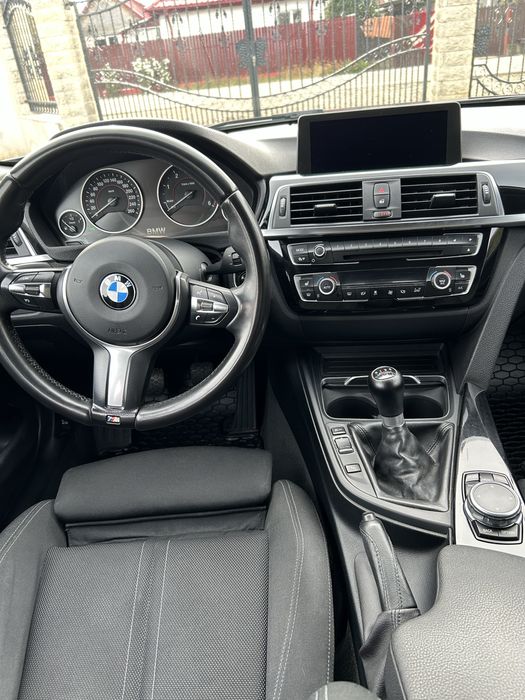 BMW 320 F30 XDrive