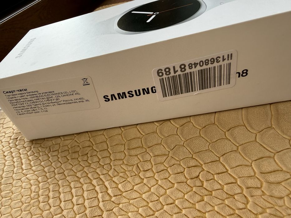 Samsung galaxy watch 8 ,44 mm LTE