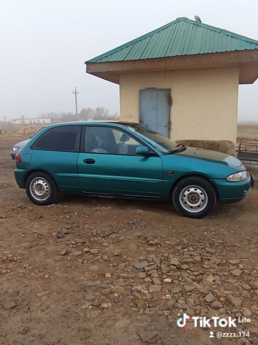 Авто машина митсубитци