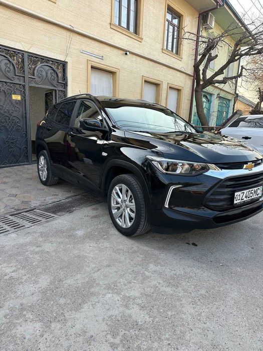 Srochna sotaman Tracker