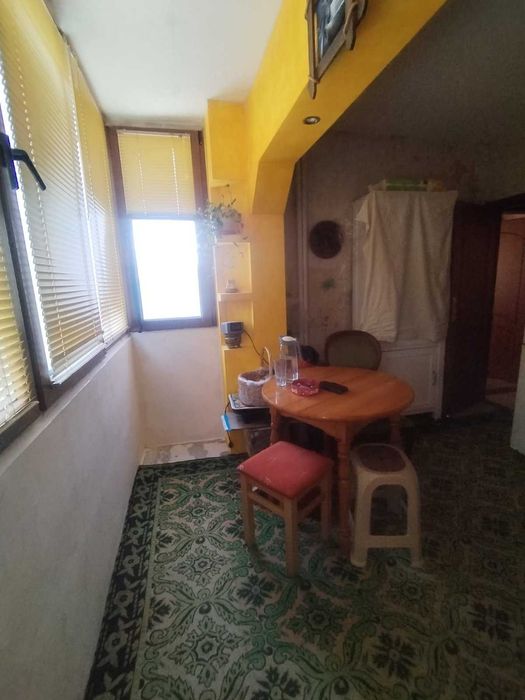 Продава се Двустаен апартамент в Разград, Бели Лом - 60 кв.м за 1584 €/кв.м - Снимка #2