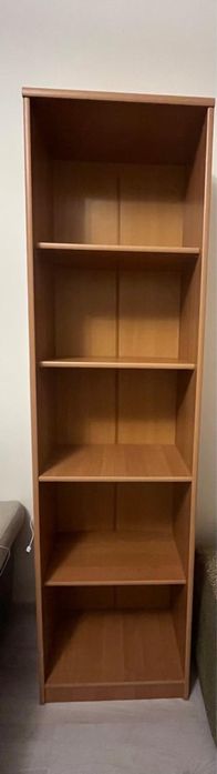 Продается комод с тумбочками, стеллаж