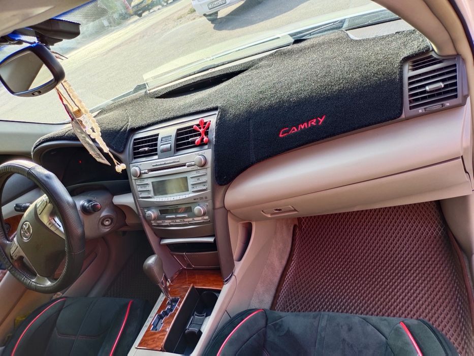 Продам Тойота Камри 40